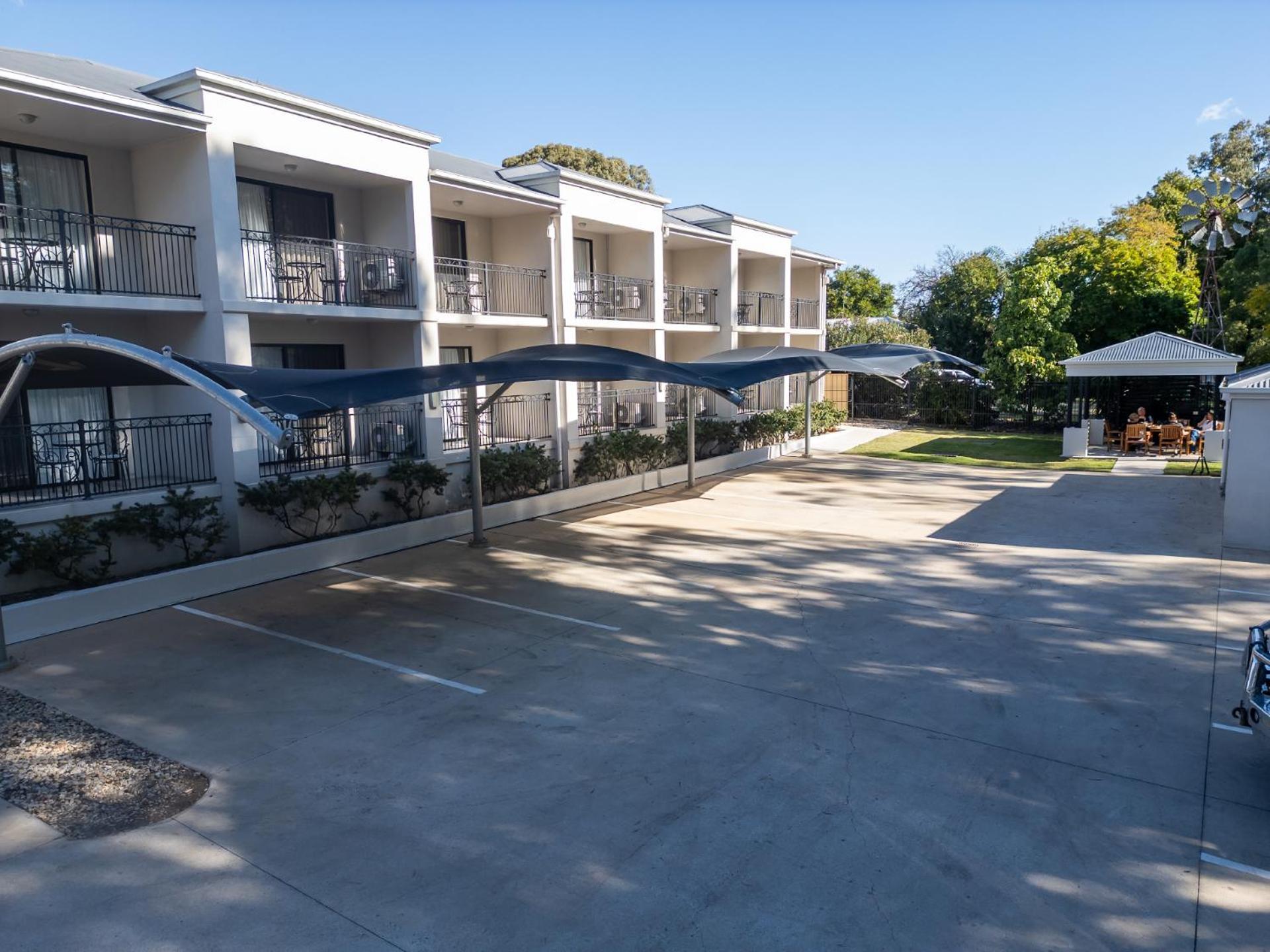Dalby Fairway Motor Inn Exterior photo
